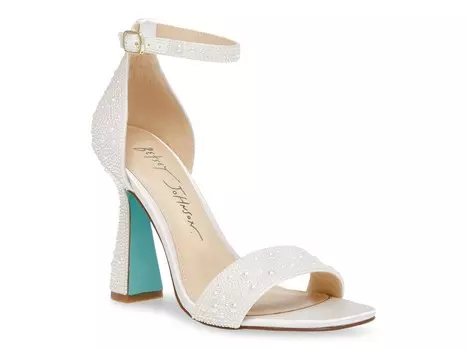 Сандалии Betsey Johnson Dani, белый