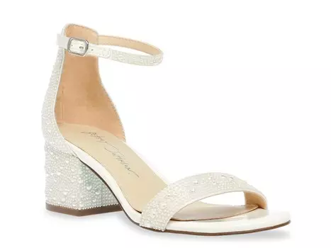 Сандалии Betsey Johnson Mari, белый