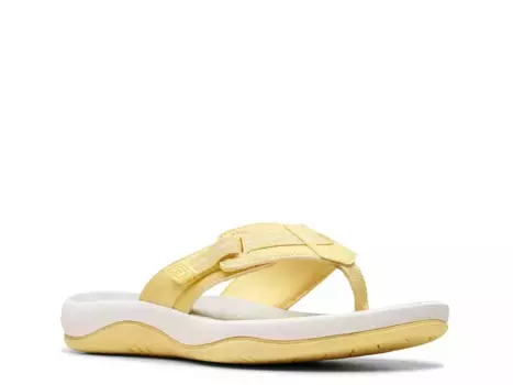 Сандалии Clarks Cloudsteppers Sunmaze Tide, желтые