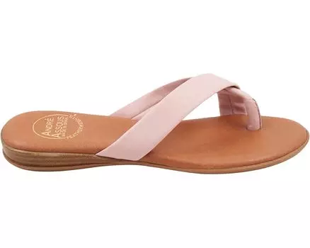 Сандалии Nadiya Featherweight Flat Sandal Andre Assous, краснеть