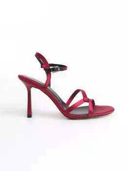 Сандалии с ремешками Trendyol, цвет Grenadine