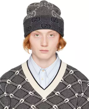 Серая шапка с узором GG Gucci