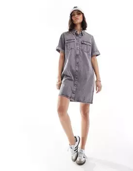 Серое джинсовое короткое платье с короткими рукавами Vero Moda