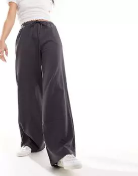 Серые брюки с застежкой на шнуровке Stradivarius