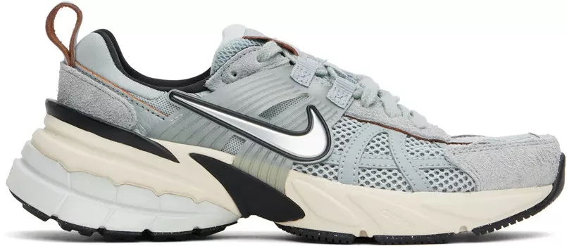 Серые кроссовки V2K Run Nike