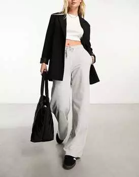 Серые широкие джоггеры Stradivarius