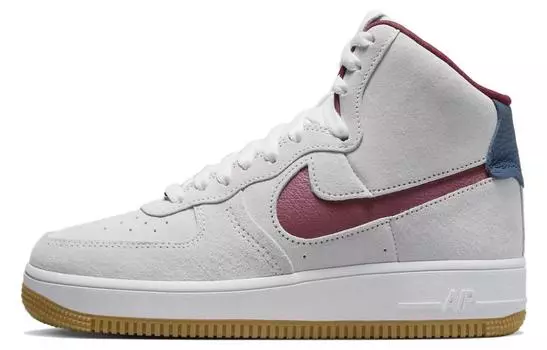 Серые замшевые кроссовки Nike Air Force 1 High Sculpt (женские)