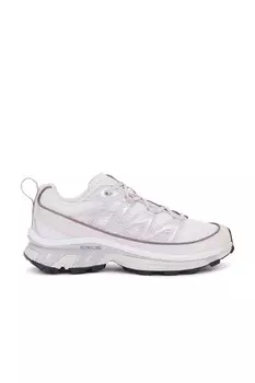 Сезонные кроссовки XT-6 Expanse Salomon, цвет Lilac Ash, Cloud Gray, & Shark