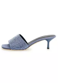 Шлепанцы Guess