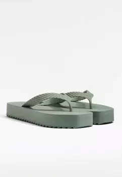 Шлепанцы OYSHO, цвет Khaki