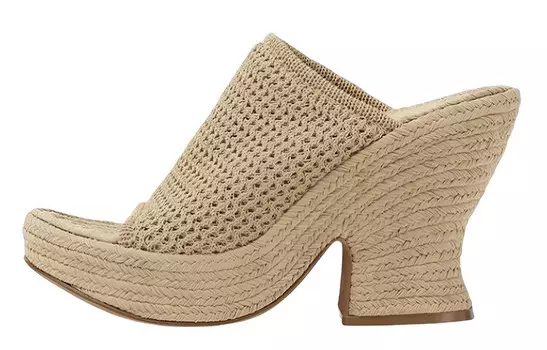 Шлепанцы женские бежевые Bottega Veneta
