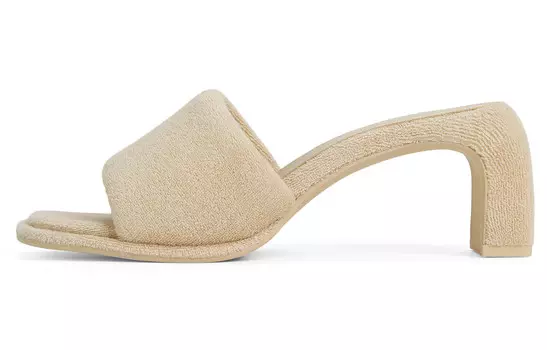Шлепанцы женские Charles&Keith