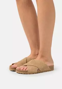 Шлепанцы Zign