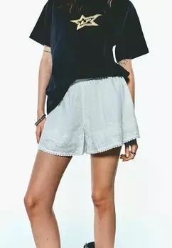 Шорты BOHO Bershka, белый