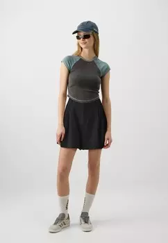 Шорты GAP, черный