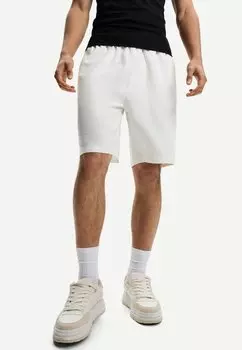 Шорты JOGGER - BERMUDA Bershka, белый