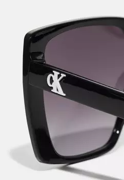 Солнцезащитные очки Calvin Klein, черные