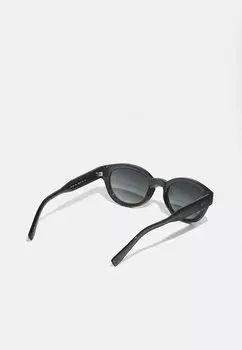 Солнцезащитные очки Lacoste, серые