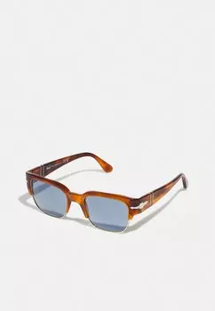 Солнцезащитные очки Persol