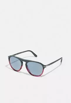 Солнцезащитные очки Persol
