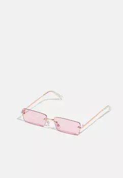 Солнцезащитные очки Pier One