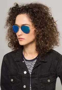 Солнцезащитные очки Ray-Ban