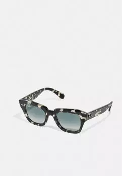 Солнцезащитные очки Ray-Ban