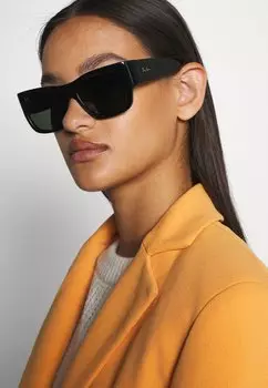 Солнцезащитные очки Ray-Ban