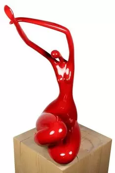 Современная скульптура KUNSTLOFT, красный