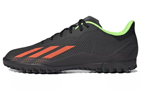 Speedportal.4 Газон «Черный солнечный красный» Adidas