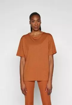 Спортивная футболка WOMENS GRAPHIC OVERSIZED FIT TEE Puma, цвет teak