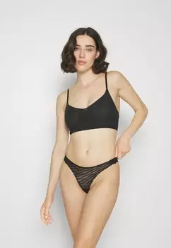 Стринги Lacy Tiny Tanga Sloggi, черные