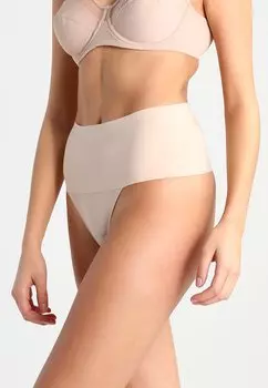 Стринги Spanx