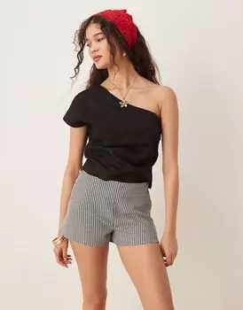 Строгие шорты средней посадки Abercrombie & Fitch в черную клетку виши