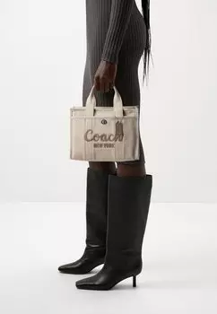 Сумка Cargo Tote Coach, цвет dark natural