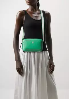 Сумка через плечо ICONIC CAMERA BAG Tommy Hilfiger, цвет olympic green