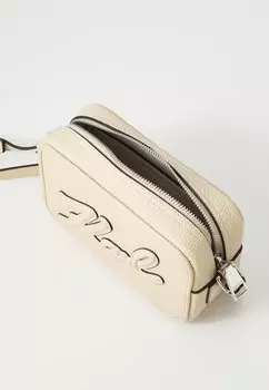 Сумка через плечо K/SKUARE CAMERA BAG GRAINY KARL LAGERFELD, бежевый