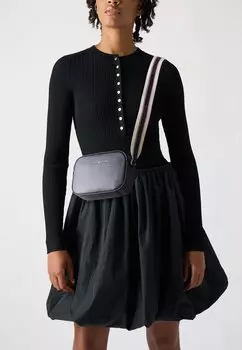 Сумка через плечо LOGOTAPE CAMERA BAG - Across body bag Tommy Hilfiger, синий