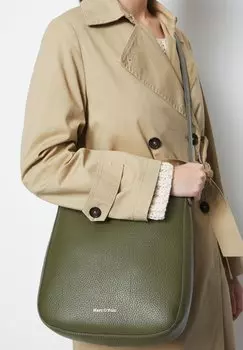 Сумка через плечо MEDIUM AUS FEIN GENARBTEM Marc O'Polo, цвет cedar green