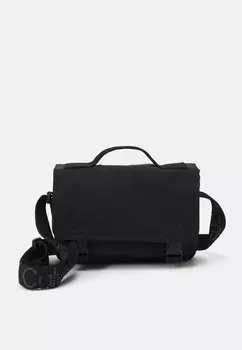 Сумка через плечо ULTRALIGHT POCKET MESSENGER Calvin Klein Jeans, цвет black