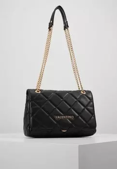Сумка на плечо Valentino стеганая с золотой фурнитурой на ручках-цепочках, черный