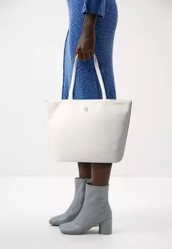Сумка ESSENTIAL TOTE CORP Tommy Hilfiger, цвет ecru