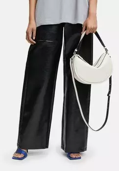 Сумка MELLI HOBO S Liebeskind Berlin, цвет creme