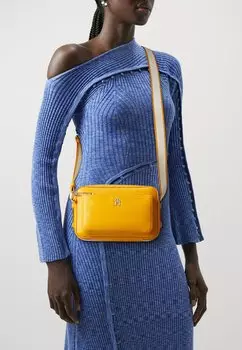 Сумка на плечо Iconic Camera Bag Tommy Hilfiger, цвет rich ochre