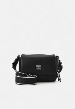 Сумка Tommy Jeans CITY GIRL SMALL FLAP CROSS, черный