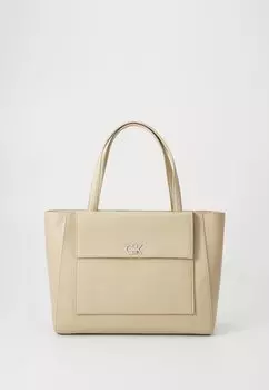 Сумка-тоут MEDIUM POCKET Calvin Klein, песочный