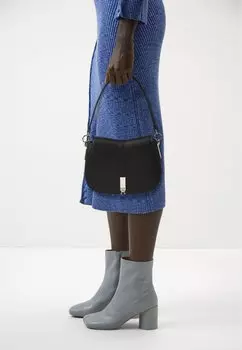 Сумочка Heritage Saddle Bag Tommy Hilfiger, черная