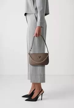 Сумочка NOELLE MINI TOP ZIP SHOULDER Guess, серо-коричневый