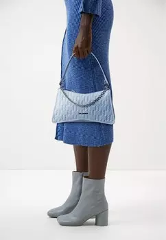 Сумочка SEVEN EMBOSSED KARL LAGERFELD, синий