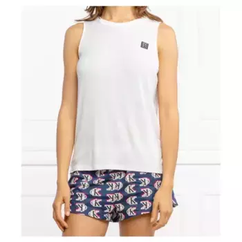 Сверху пижама обычного кроя. Dkny, белый